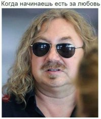 Бездомный Евгений Якут стал популярным видеоблогером Рунета