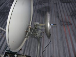 Мне хватило крышки от сковороды и детского конструктора