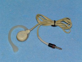 Слушал вэф по ночам на наушник, слушал ламповый (у бабушки), натягивая антенну по призеду через пол огорода.

Станции, в большинстве своем никуда не делись. А вот эфир изменился, очень много помех.