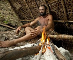 Строительство примитивной хижины без использования интрументов  