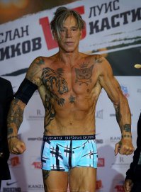 Красавчик Микки ))