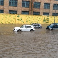 а у вас это где? у нас когда тайфуны или циклоны может и до двух месячных норм выпасть, так что вся низина плавает