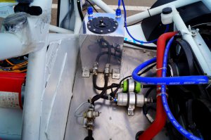 а вот без скотча ну совсем никак!))