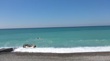 Вот это Черное море. Чистое, теплое. Абхазия!