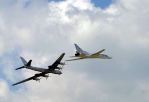 Эти двое тоже вышли плохо?:-)