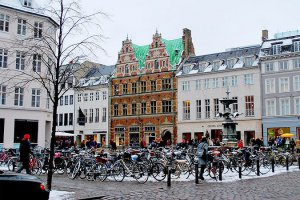 Для тех кто ноет про то, что ездить можно только когда солнышко и +25
 Копенгаген, Дания, Берлин: