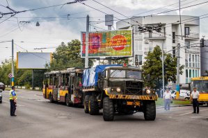 Старенький Шкода 14Tr, не удивительно, что сгорел. Вот тут по нему ещё информации: