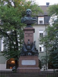 В Эстонии тоже есть - в Тарту