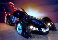 Японцы из чего угодно бэтмобиль сделают)))