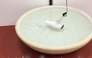 Эт чё за фен такой, интересно ?