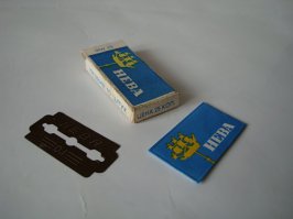 Нева не точилась вообще и была очень хрупкой !