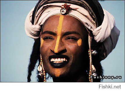 Просто оставляю фотки аборигенов и других представителей диких племён. Прошу обратить внимание на то, что у них нет никаких косметологов, дерматологов, дантистов.