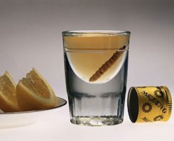 Забыли Мескаль. 
По сути текила но перегнаная по технологиям скотча (того который "тот"), отличается от текилы как вискарь от водки. Ну и без червячка в бутылке, некомильфо.