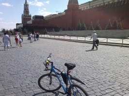 вот я например, поделюсь своими фото вылазками на велосипеде. это лишь малая часть