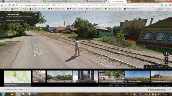 О Боже! Улица Сун-Ят-Сена от центра Уфы чуть ближе чем "накуй"! (Ну... так гугл говорит и показывает на карте)
В Краснодаре 2/3 старых улиц выгладит также, а некоторые новые и того хуже.
Ниже фотки Улицы Сун-Ят-Сена с гугла.
