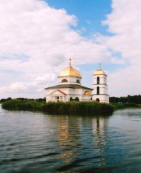 на Каневском водохранилище