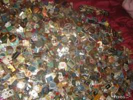 А про значки ни слова...