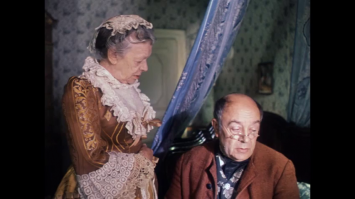 сразу вспомнила "Формулу любви", до чего ж она там великолепна! впрочем, как  везде.