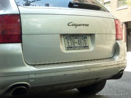 А, ну тогда понятно, хотя ветку что лежала на дороге он даже и не почувствовал бы, но да ладно, лучше сохранить краску и потерять тачку, чем просто царапнуть и поехать дальше.
Фапать на краску это чисто русская дурь, во всем мире на это не обращают внимание, и нормально живут, и только у нас за царапинку готовы глотку перегрызть.