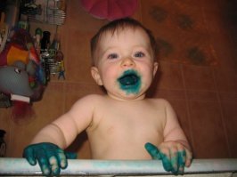 "... в ближайшие годы появится какой-нибудь Adobe Videoshop и с экранов на нас станут смотреть только идеально красивые лица"
   ВОТ ТАКИЕ, например!