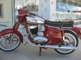 Это мои фотки с Турции город Сиде возле нашего отеля Silence Beach Resort, рекомендую этот отель. Супер обслуживание.
И еще они там любят дунуть