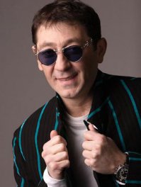 Котики и их хозяева: найдите 10 отличий