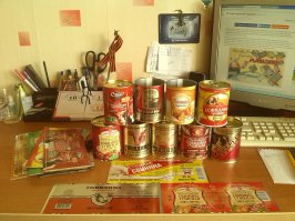 Вот как выглядит "в лицо" самая лучшая тушенка, а есть ещё множество всяких разных консервов в виде "Рубленых" "Юбилейных" "Охотничих" "Туристических" все это далеко не тушенка.. перепробовал её почти всю, и самая лучшая это Сновская. А цена, кстати, на ту же Слонимскую тушенку "Свинина" по акции в Евроопте меньше 100 рублей.. на всю остальную все в пределах 100 рублей за банку таких размеров и 200-210 рублей за банку на 525г