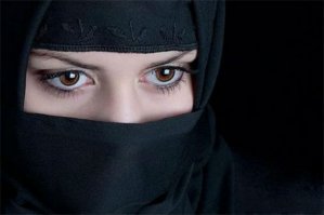 Мусульманский "наряд" женщин Востока.