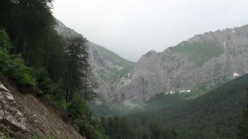 Ещё раз выложу Пшехский водопад: