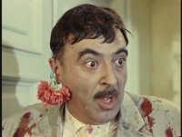 "Слющай, ничё не сделал, только бычок на балкон кинул!"