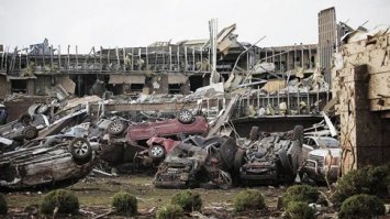 вот почему, фотка с последствием удара торнадо. 
А цена на частный домик из бетона будет огого