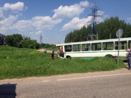Авария дня 1963. МАЗ отправил в кювет пассажирский автобус