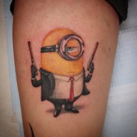 Это Хитмэн а не 007)