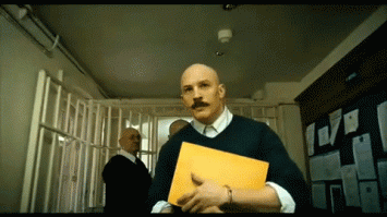 Усы это круто!))