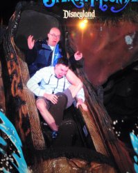 30 смешных фотографий людей, сделанных во время поездки на американских горках 