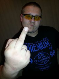 Сможешь сделать круто на уровне "фотошоп" ?