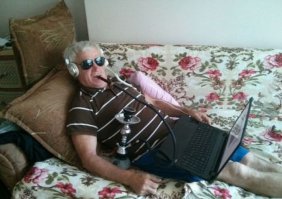 А кальянчик то пустой. :Р