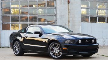 2014 Ford Mustang GT жирная машина