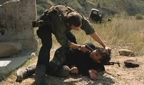 Случай на одной советской остановке: " Ты что, автобус ждешь?"