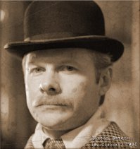 грязная вонючая англия в исполнении гая ричи - это не шерлок холмс, достаточно посмотреть на сэра Конадойля чтобы поняти кто из ху ... ;)