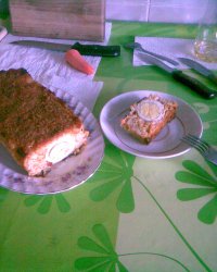 а яйца?! там внутри должны быть яйца