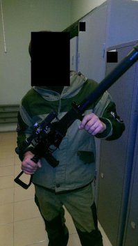 Сообщение от ополченца "Russorum". 

"Ну что, господа, будет и на нашей улице праздник! У меня отличные новости (думаю после Широкино, Марьинки и ухода «Русича» сейчас самое время)! «Военторг» спустя длительный перерыв начал работать! Уж не знаю с чем это связано, скажу более на фоне очередных отступлений данный жест выглядит как минимум странно, но факт остаётся фактом! А значит «отбоя не было – борьба продолжается», всего, конечно, рассказать не могу, но завезли прилично - на фоне лета 2014-ого эта поставка жидковата, но по сравнению с зимой и весной – а тогда не было ВООБЩЕ ничего помощь очень существенная. Бронетехники нет (её и так у укров захватили выше крыши) но было много, в чём мы давно нуждались – рации, летнее обмундирование, боеприпасы, стрелковое оружие (на фото АК-12, АК-74м с обвесами от зенита и прицелом mepro 21 и это только МАЛАЯ ЧАСТЬ). Уверяю вас, что всё это добро не будет простаивать в тылу и будет как можно скорее отправлено а передовую! Новороссия будет!"