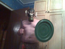 Он себя ихтиандром, что ли воображает