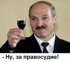 Такие быдломенты есть не только в Белоруссии, но и в России, НА Украине и даже в странах загнивающего Запада.
Это личное быдлячество конкретного мента, а не заговор Батьки или кровавой Гэбни.