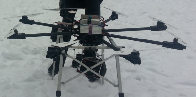 ну в принципе да этот херня, вот у соседа вот такой, с камерой 4к и HDD SSD на 250 Гб хватает на 10 минут съемки в норм качестве комплектик стоит от 500к: