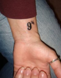 27 красивых минималистичных татуировок 