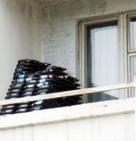 Создайте инсталляцию на балконе, чтобы соседи знали с кем имеют дело:)