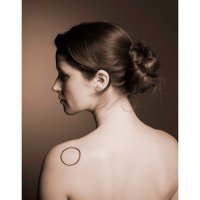 По моему, слишком смелая татуировка. Чувствуется бунтарский дух.