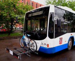 Это в Москве - на троллейбусе 5 парка. Вид разложенного крепления.