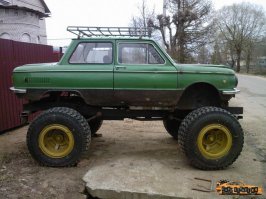 Легковые автомобили на больших колесах